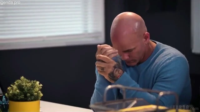 Careca transa selvagem no meio da viagem