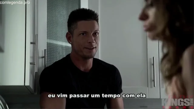 Irmã implora para levar porra na buceta