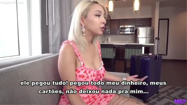 Madrasta fode o enteado até ele gozar sem parar