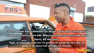 Novinha da tatuagem arregaça na negociação com mecânico safado