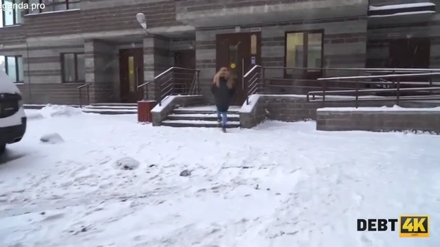 Promoção no trabalho com muito sexo e poder